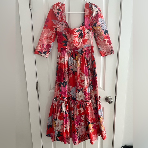 Cara Cara - Blue Hill Dress in Japanese Floral Red, 0 - Picture 3 of 13